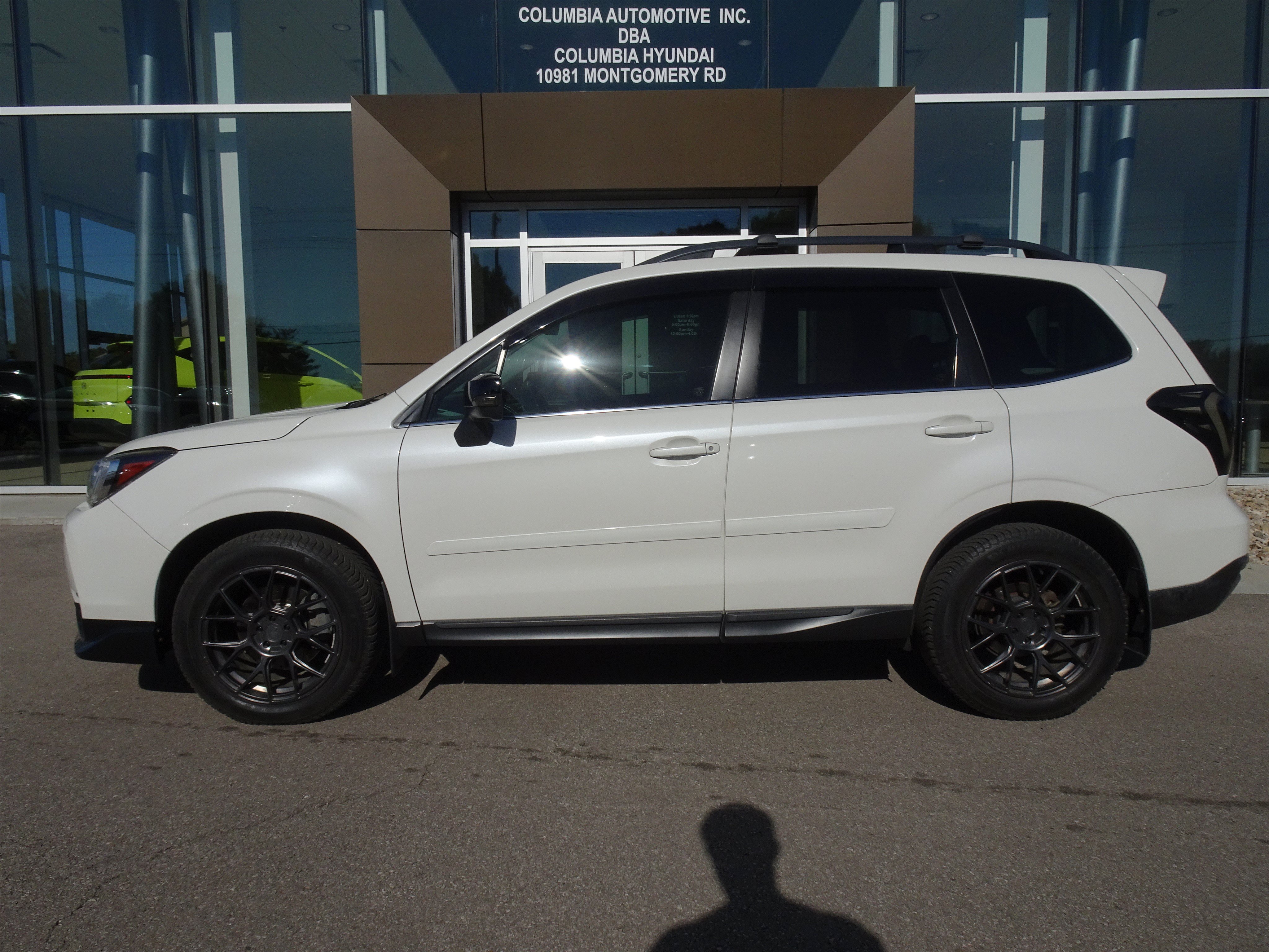 Used 2017 Subaru Forester 2.0XT Touring AWD/4WD image 2
