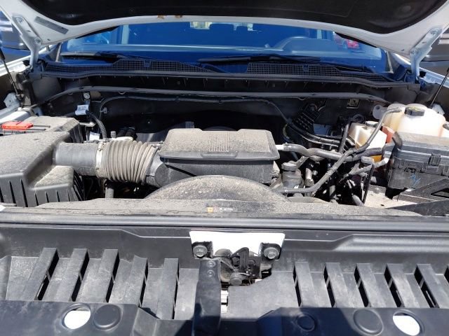 Used 2025 Chevrolet Silverado 2500 LT w/ Convenience Package image 38