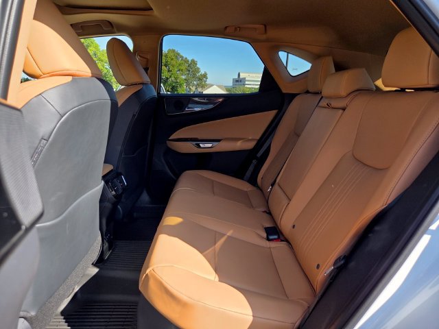 Used 2026 Lexus NX 350h AWD w/ Accessory Package (2T) image 11