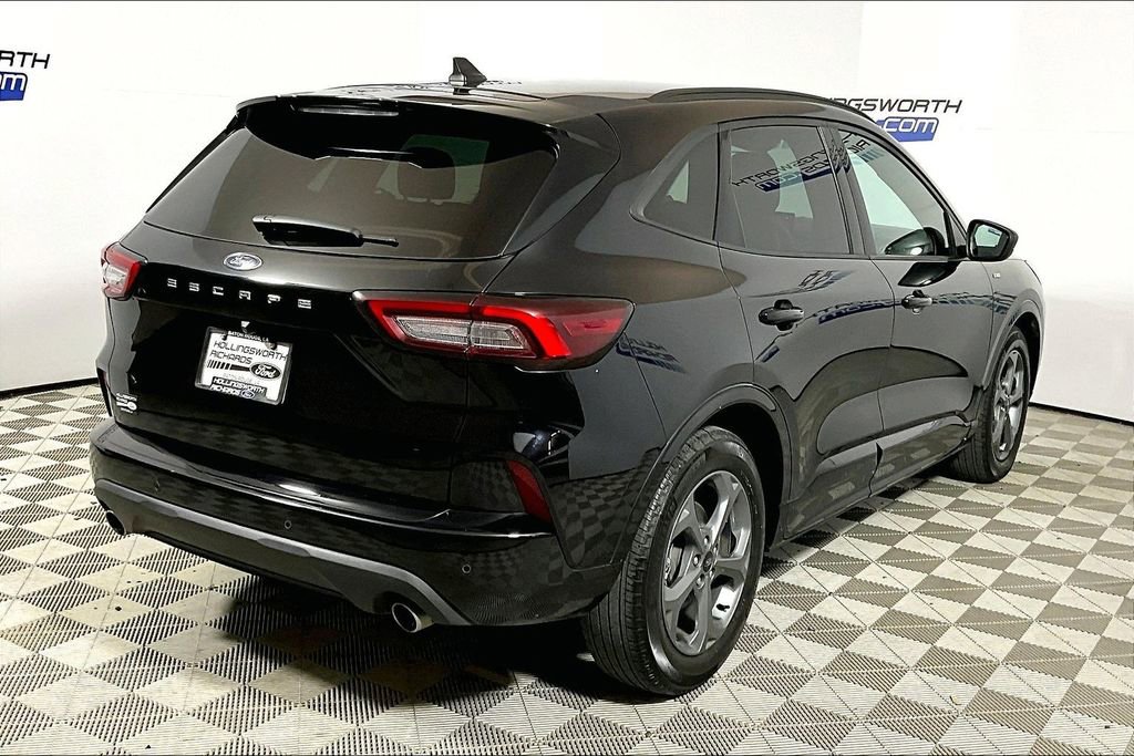 Used 2023 Ford Escape ST-Line w/ Tech Pack #1 image 9