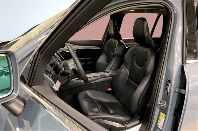 Certified 2023 Volvo XC90 B5 Core w/ Protection Package Premier image 26