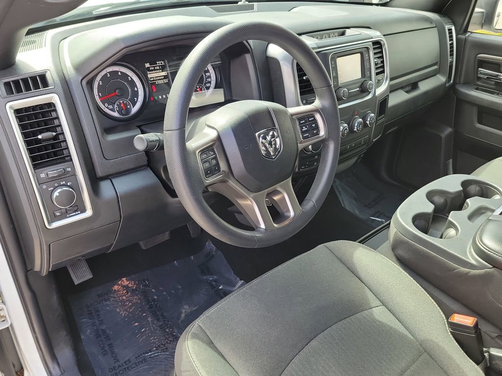 Used 2024 RAM 1500 Classic Warlock image 15