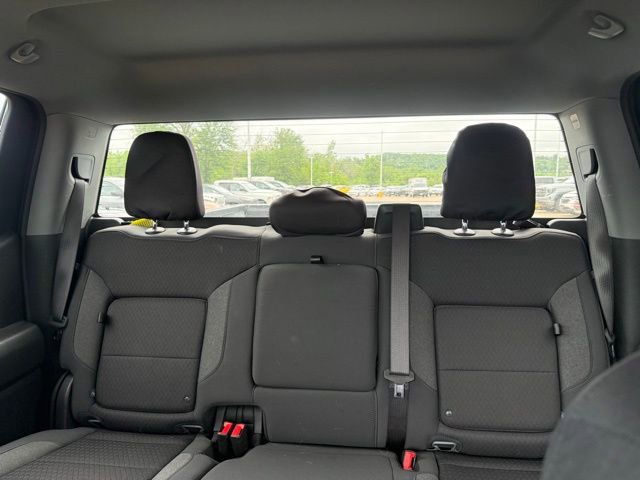 Used 2024 Chevrolet Silverado 1500 Custom w/ Turbomax Blackout Package AWD/4WD image 17