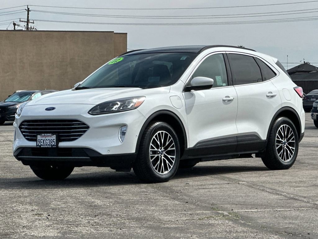 Certified 2022 Ford Escape Titanium w/ Titanium Premium Package image 7
