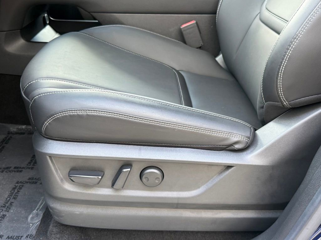 Used 2025 INFINITI QX80 Pure AWD/4WD image 16