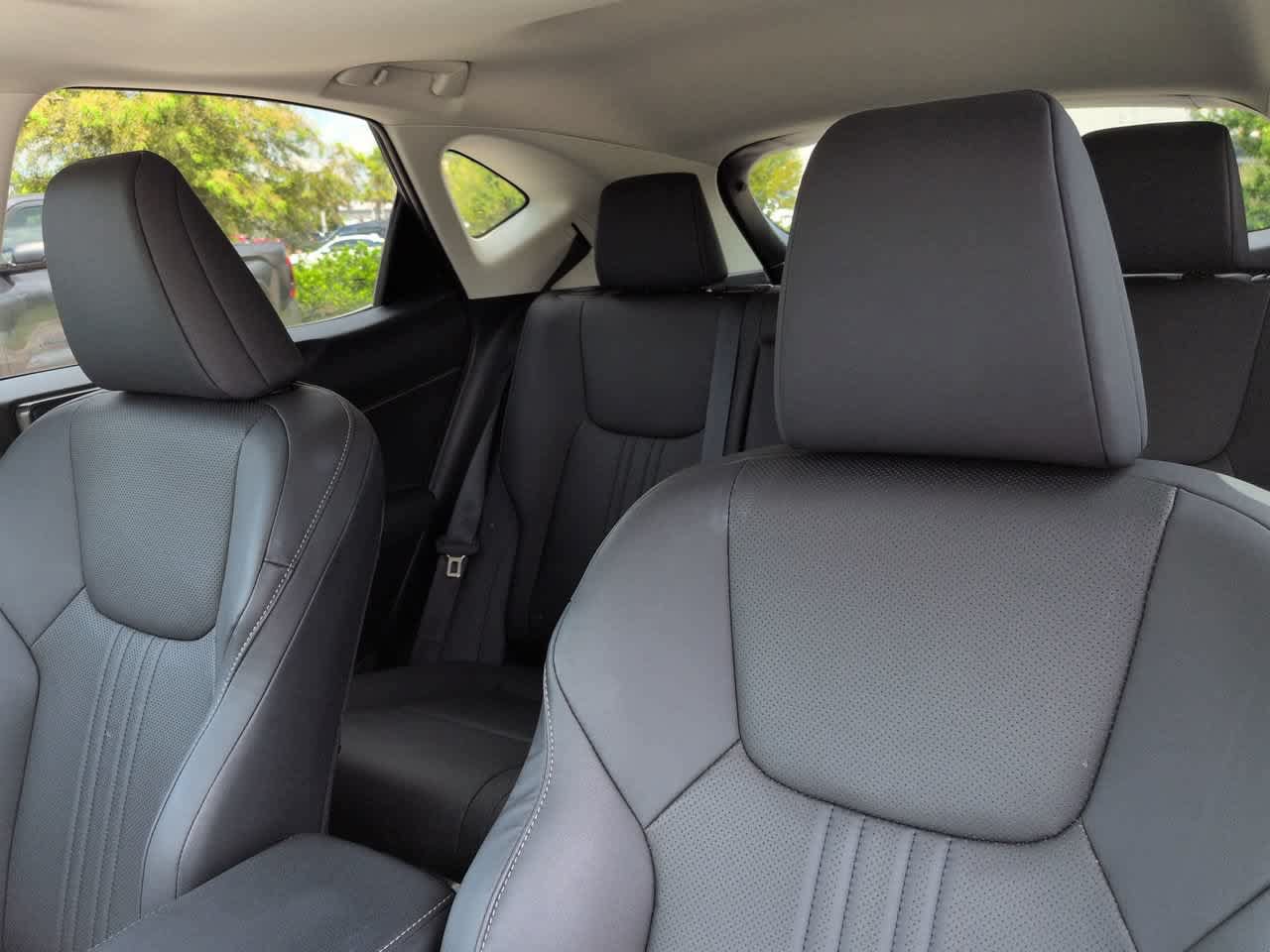 Used 2024 Lexus NX 250 FWD image 8
