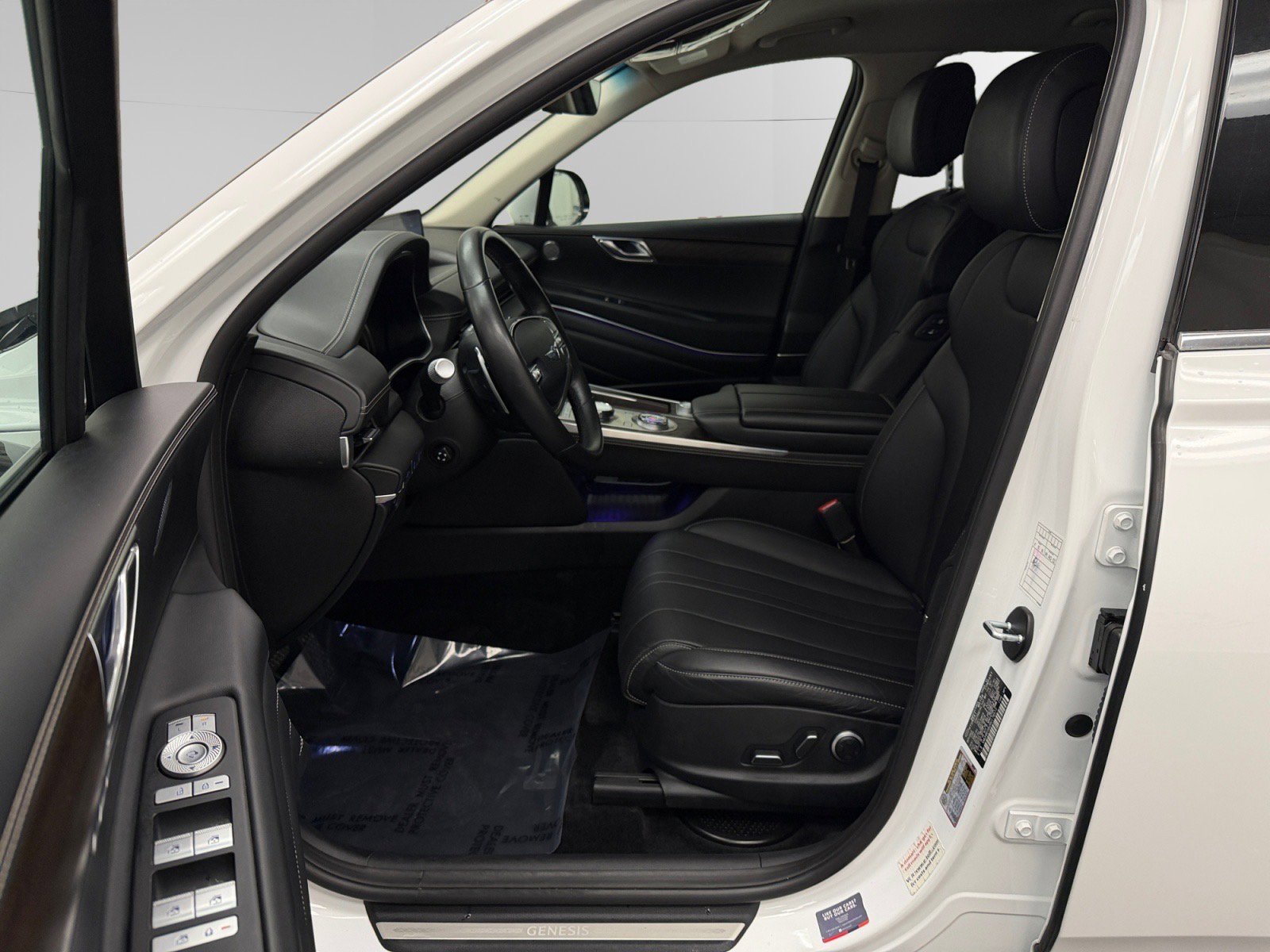 Used 2024 Genesis GV80 2.5T image 9