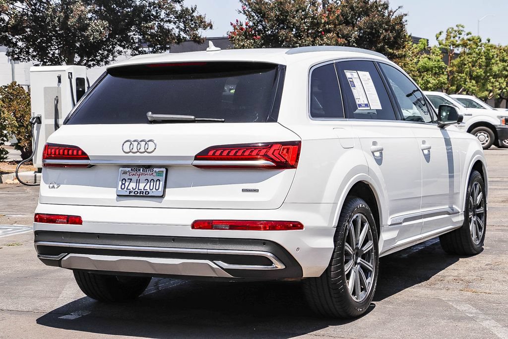 Used 2022 Audi Q7 2.0T Premium Plus w/ Premium Plus Package AWD/4WD image 7