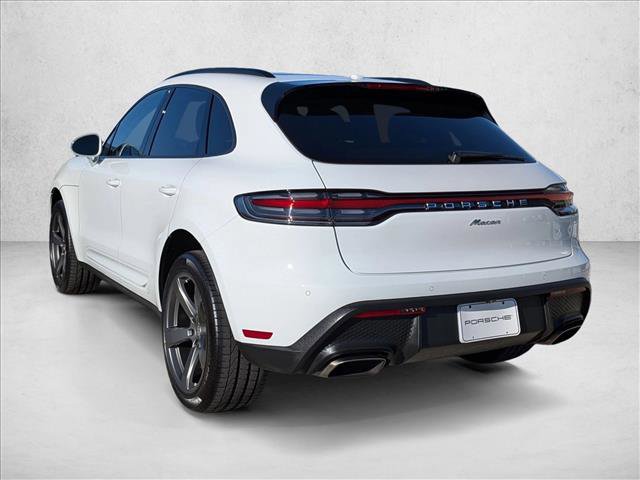 Used 2025 Porsche Macan Turbo image 3