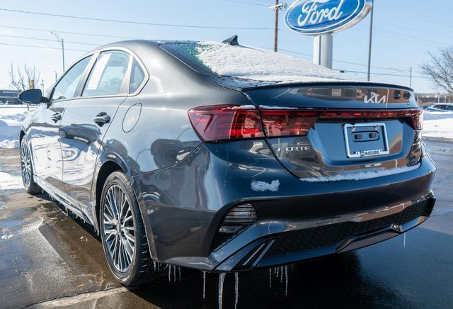 Used 2023 Kia Forte GT-Line w/ GT-Line Premium Package image 8