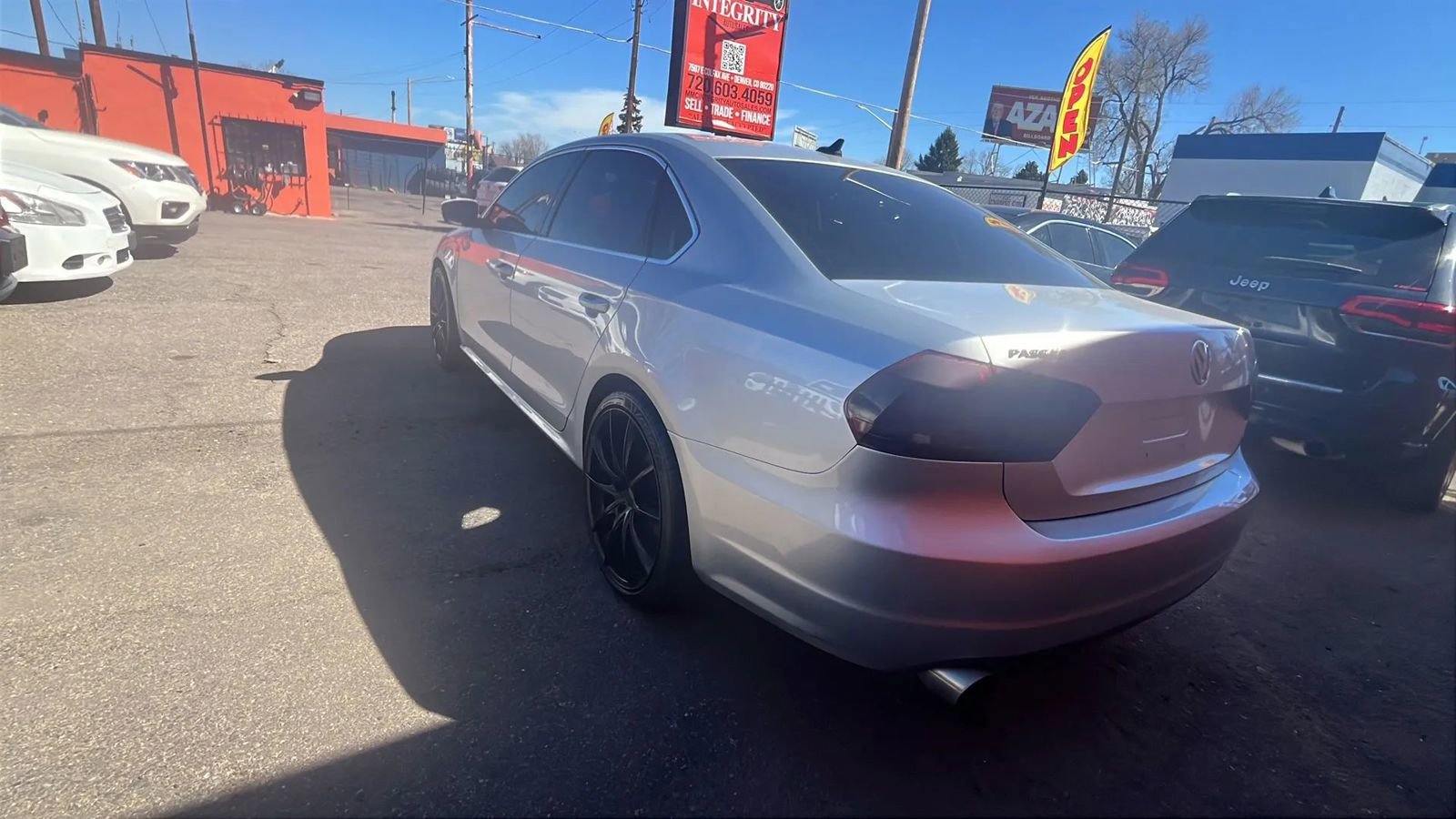 Used 2015 Volkswagen Passat 1.8T Limited Edition image 4