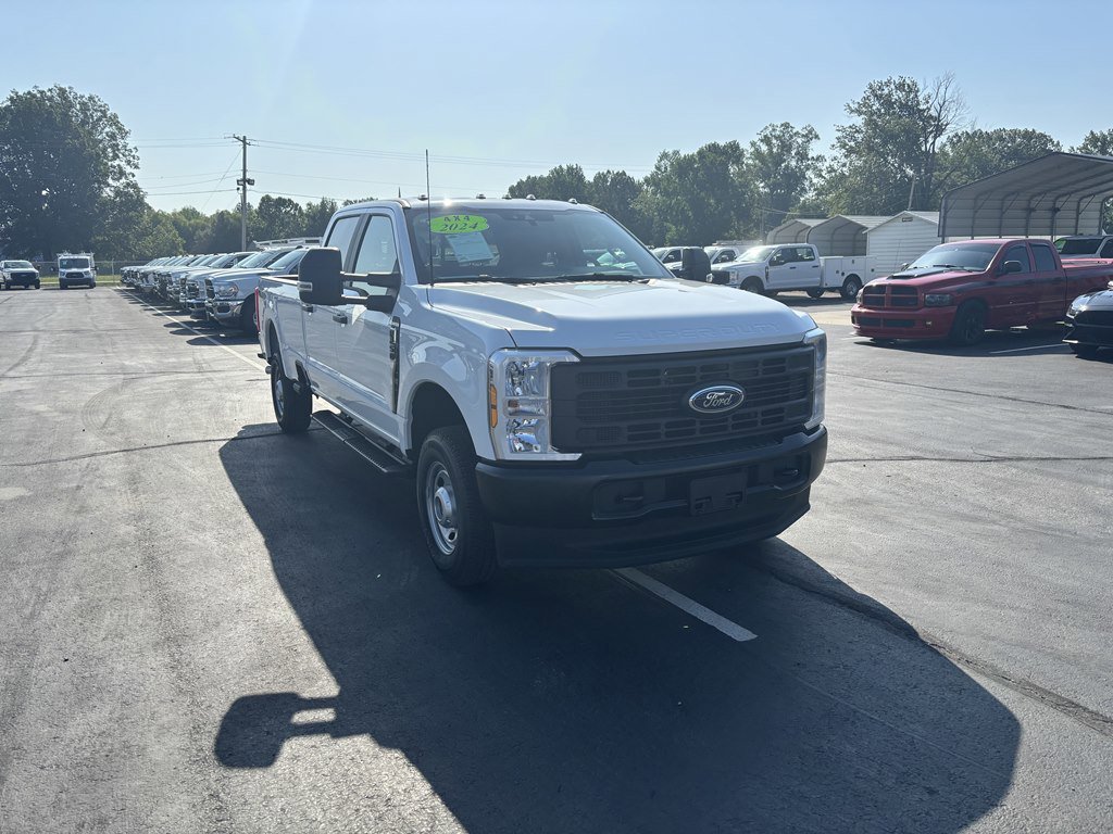 Used 2024 Ford F250 XL w/ FX4 Off-Road Package image 2