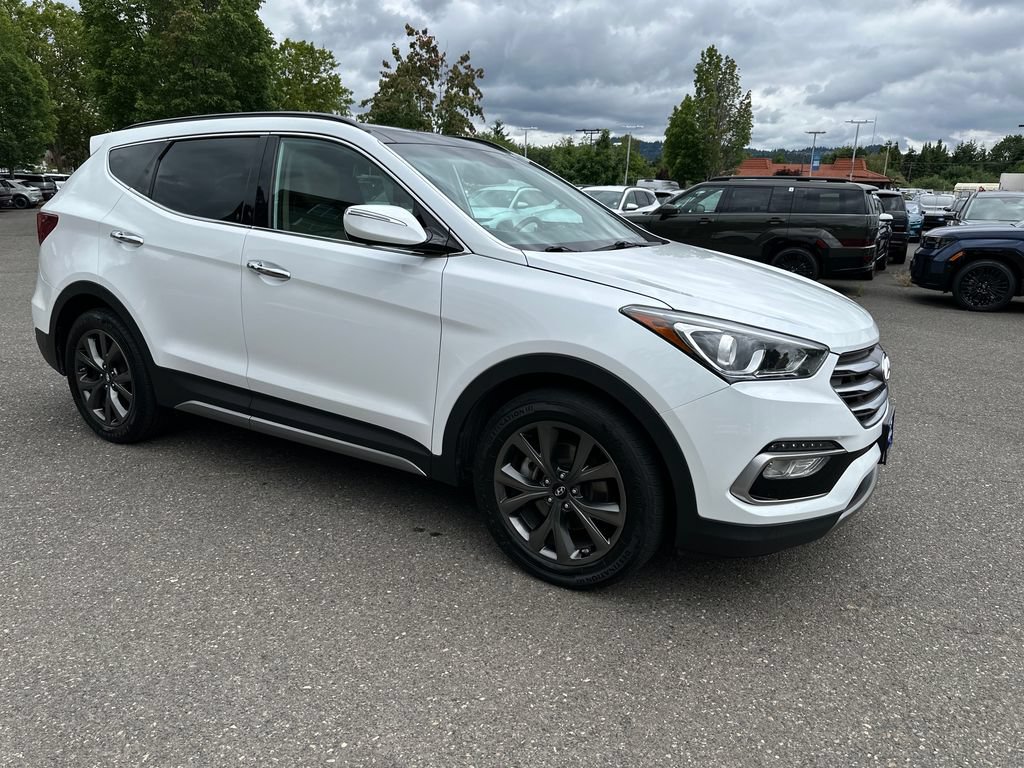 Used 2017 Hyundai Santa Fe Sport AWD/4WD image 8
