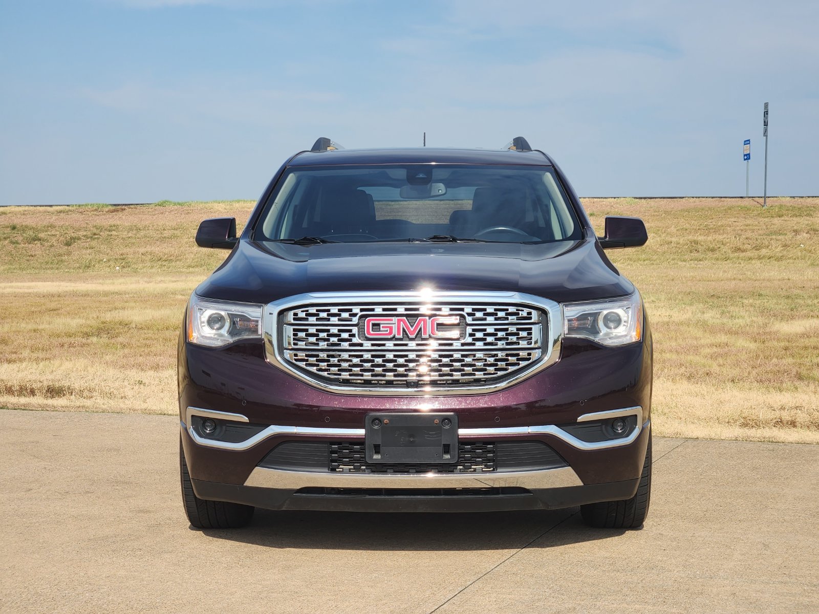 Used 2017 GMC Acadia Denali AWD/4WD image 6