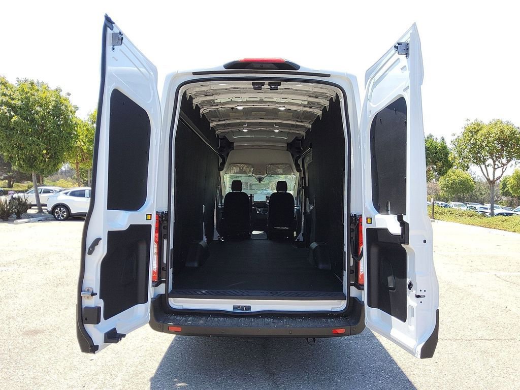 New 2025 Ford E-Transit 148 High Roof Extended w/ Load Area Protection Package image 16