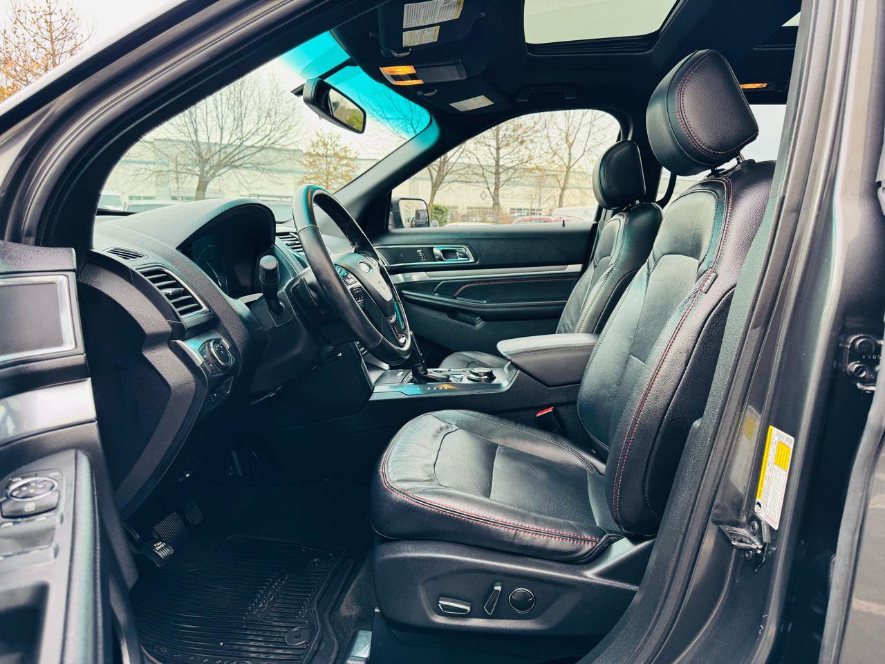 Used 2016 Ford Explorer Sport image 14