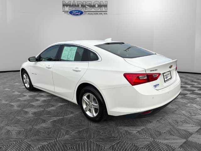 Used 2024 Chevrolet Malibu LT FWD image 3