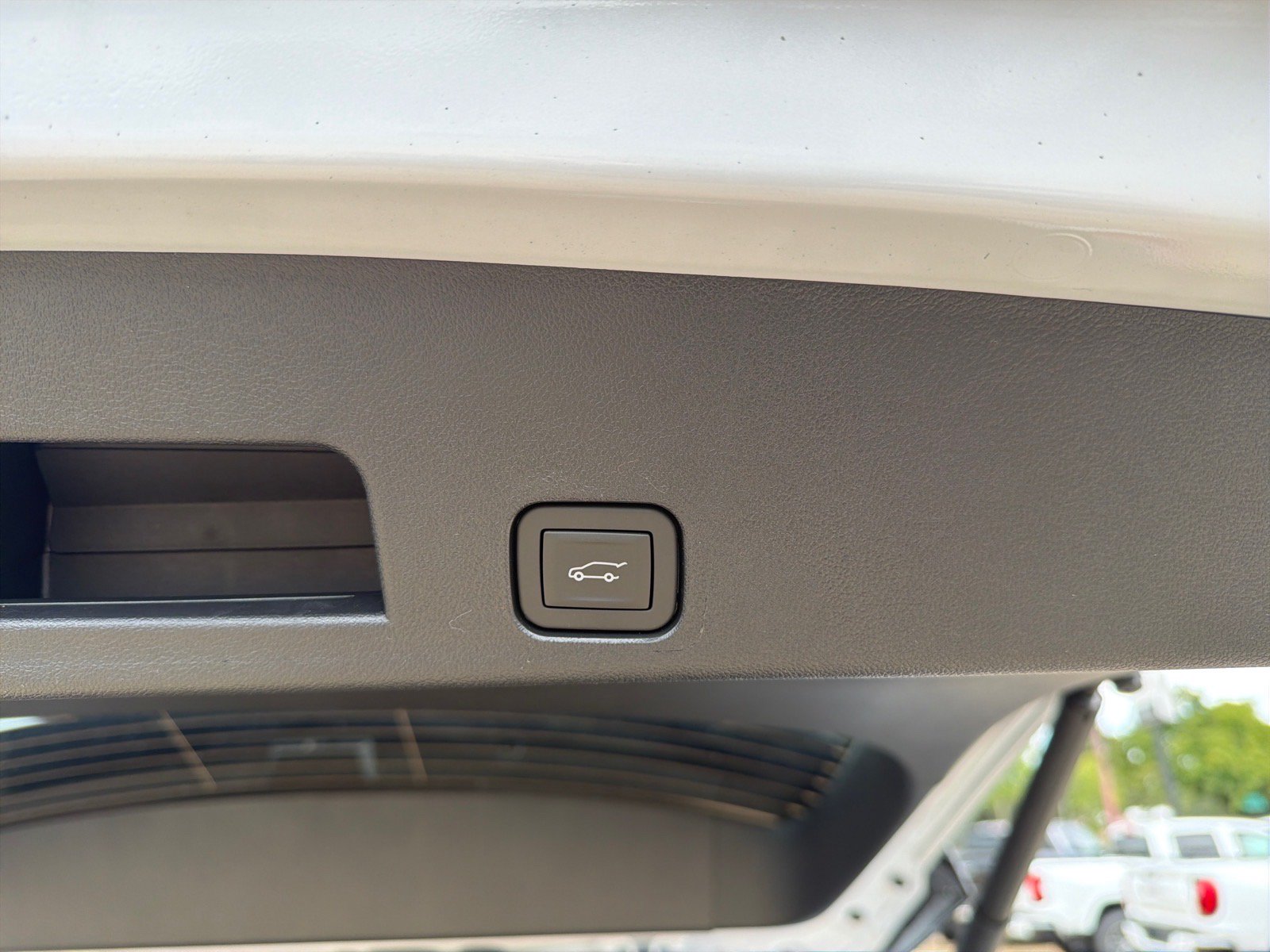 New 2027 GMC Acadia Denali FWD image 23