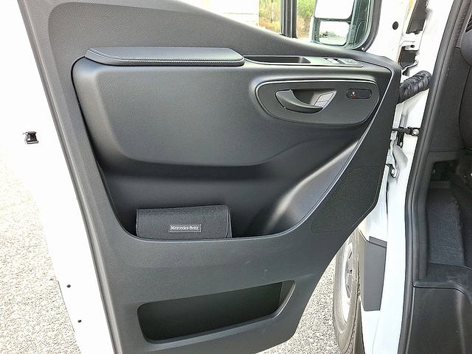Used 2026 Mercedes-Benz Sprinter 2500 image 15