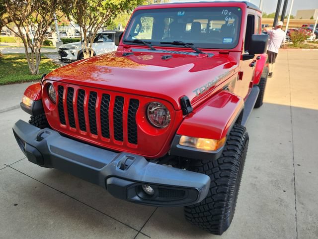 Used 2023 Jeep Gladiator Mojave AWD/4WD image 3