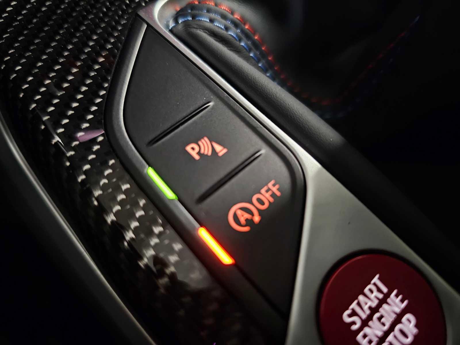 Used 2025 BMW M3 w/ M Carbon Exterior Package image 25