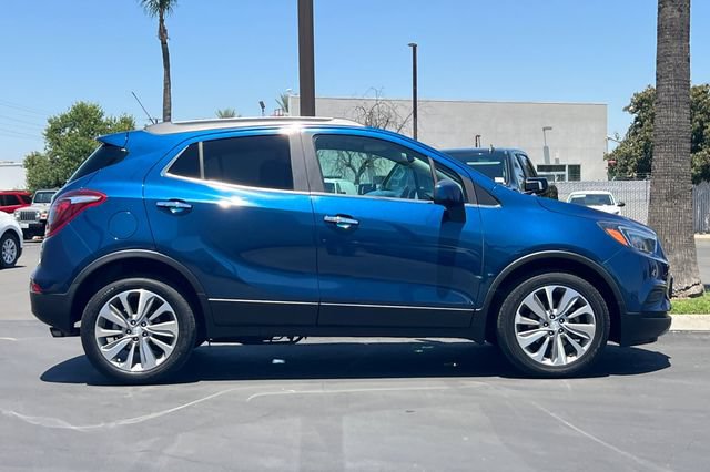 Used 2020 Buick Encore Preferred w/ Safety Package FWD image 3