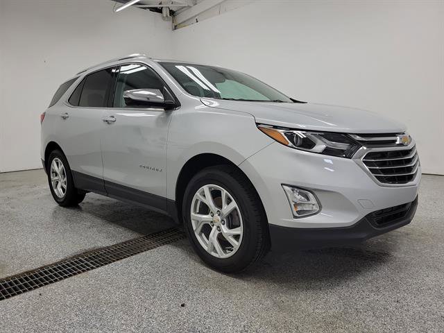 Used 2020 Chevrolet Equinox Premier image 2