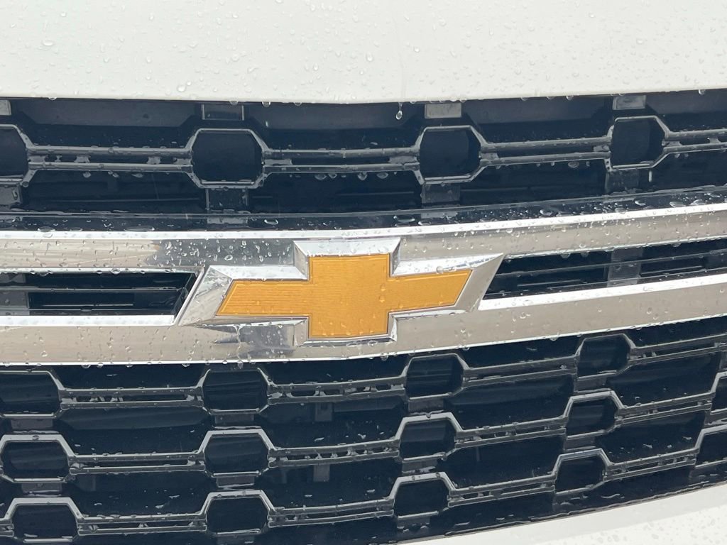 Used 2022 Chevrolet Tahoe LS w/ Driver Alert Package RWD image 4