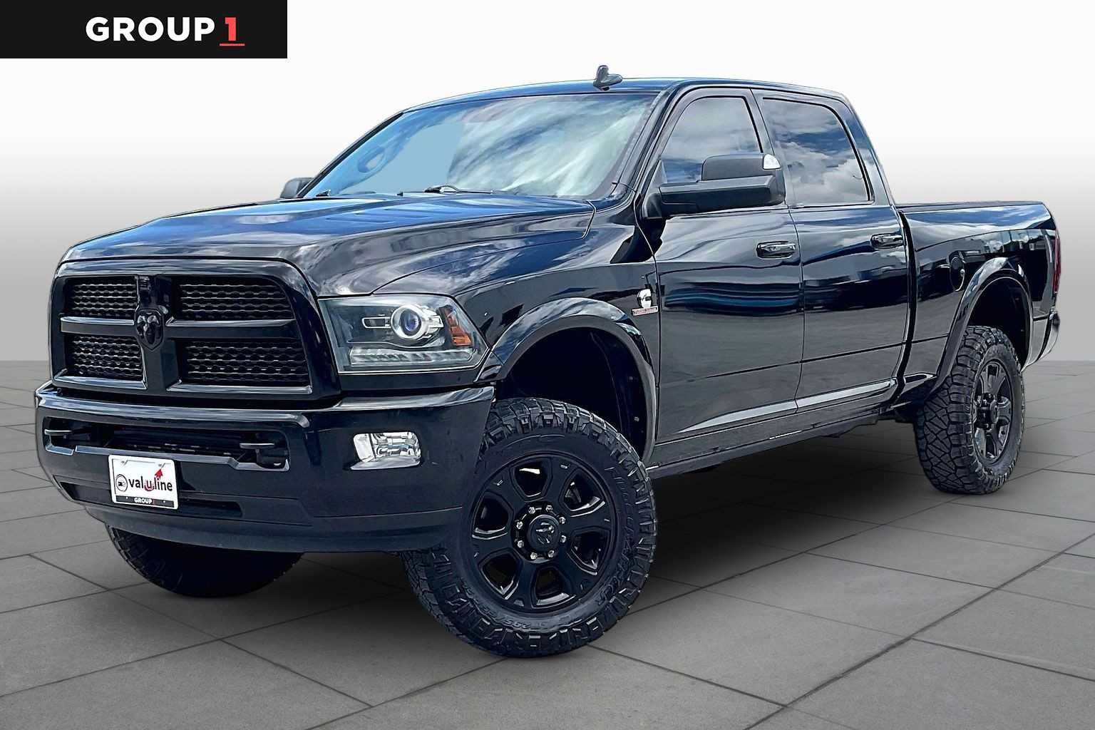 Used 2014 RAM 2500 Laramie w/ Black Appearance Group