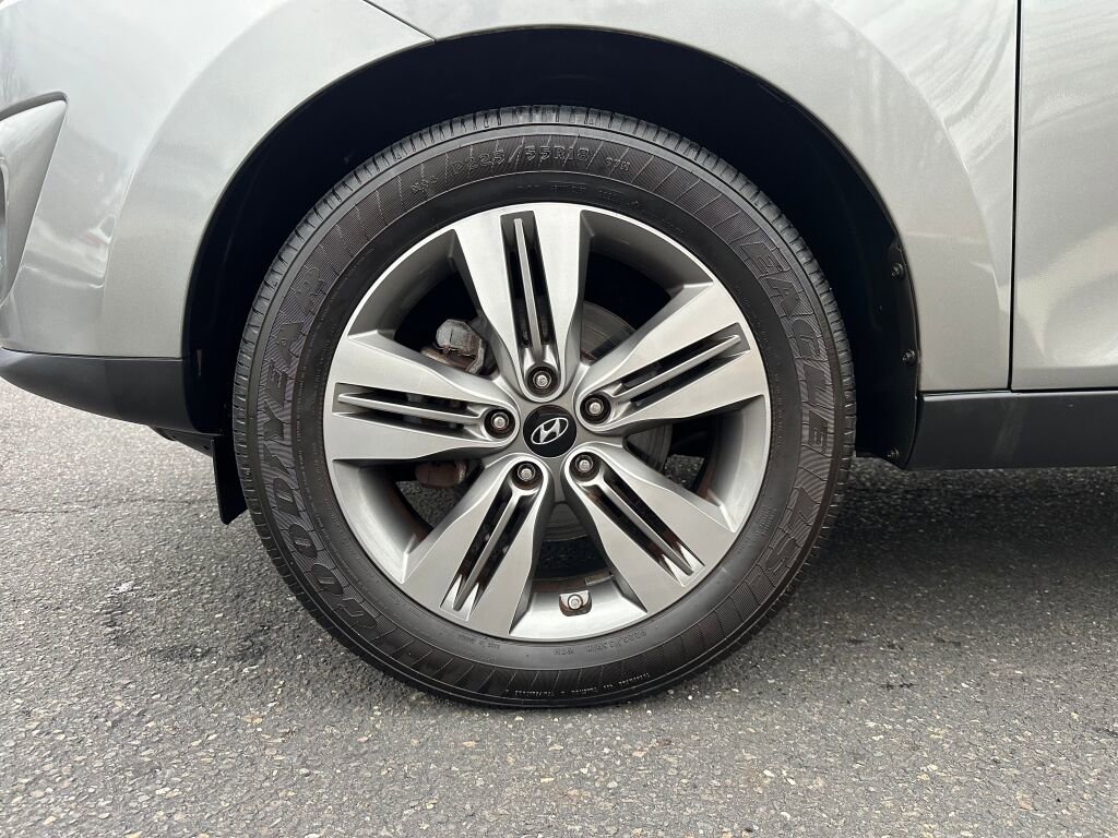 Used 2014 Hyundai Tucson Limited w/ Technology Package 02 image 31