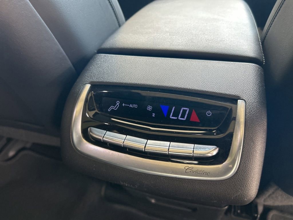 Used 2021 Cadillac XT6 Sport image 30