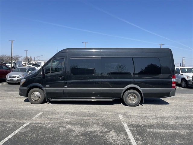 Used 2016 Mercedes-Benz Sprinter 3500 image 3