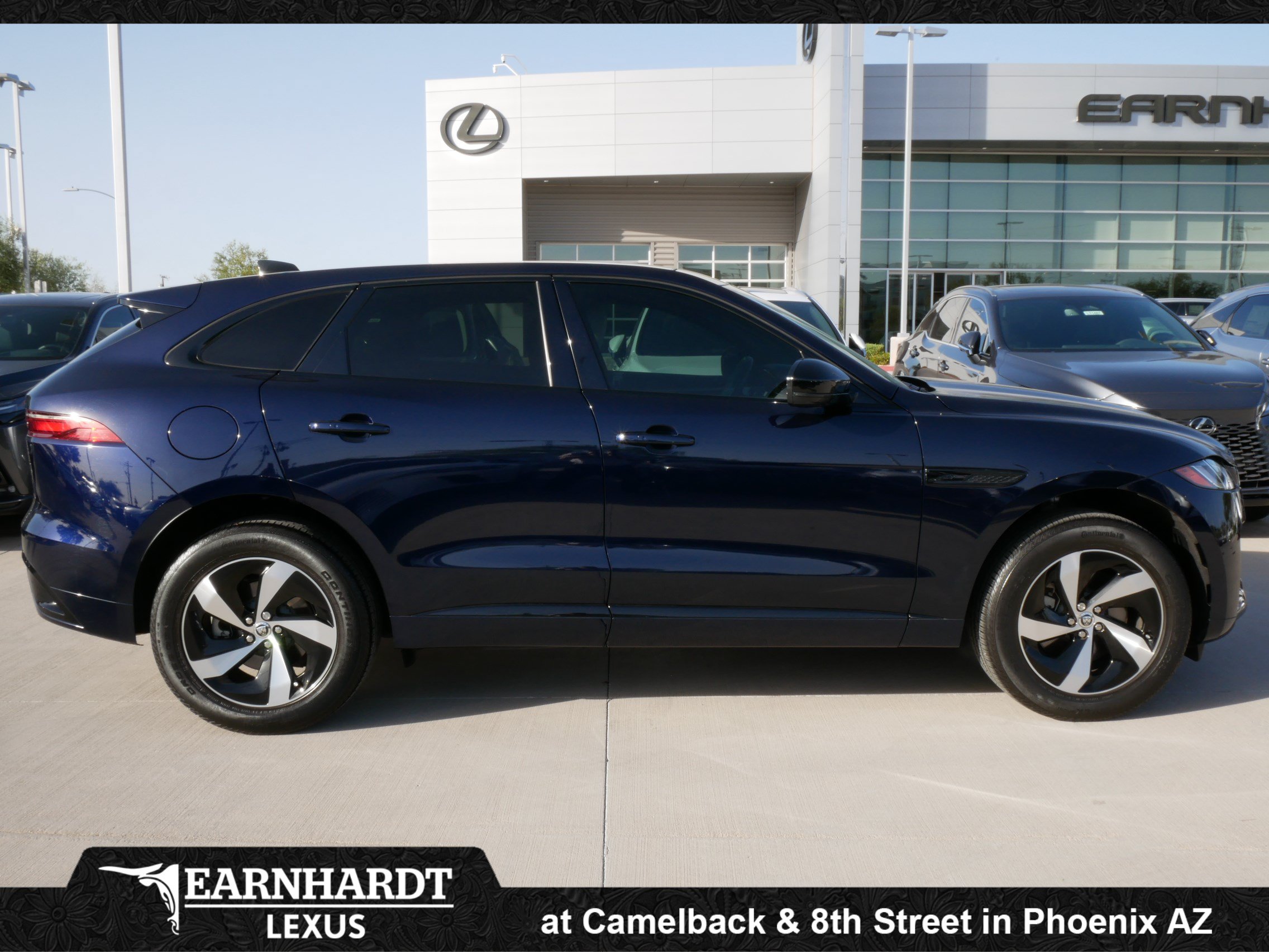 Used 2025 Jaguar F-PACE R-Dynamic S AWD/4WD image 11