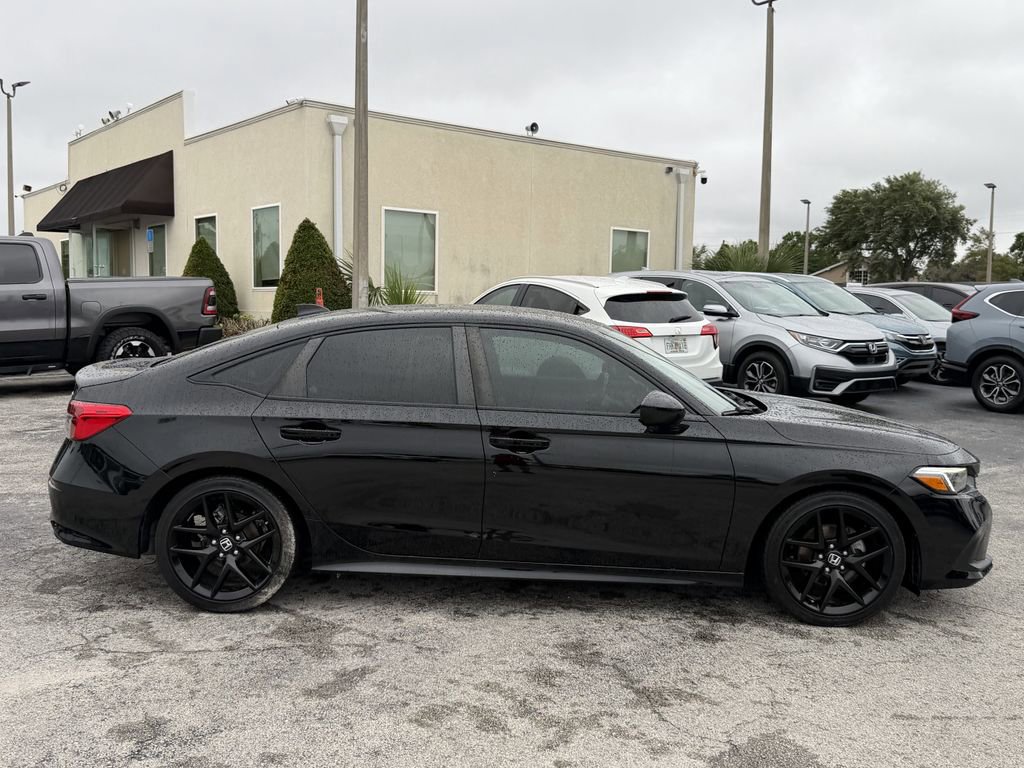 Used 2024 Honda Civic Sport image 4