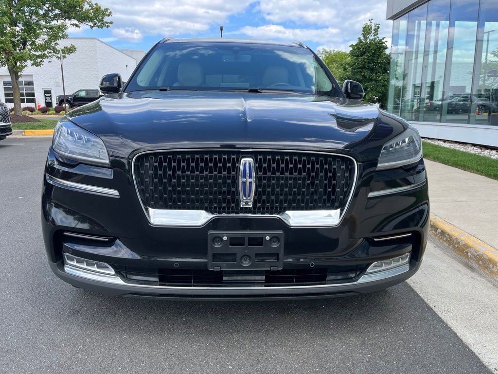Used 2020 Lincoln Aviator Reserve AWD/4WD image 2