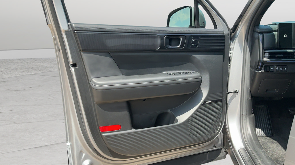 Used 2024 Hyundai Santa Fe Calligraphy FWD image 16