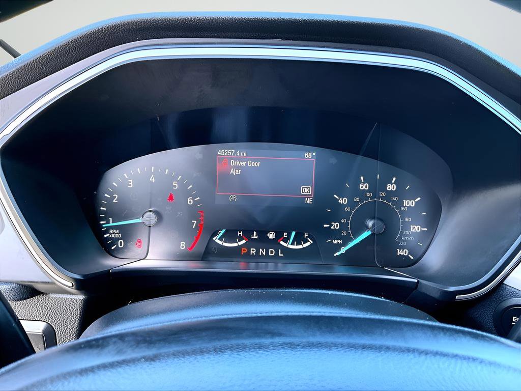 Used 2020 Ford Escape SE image 25