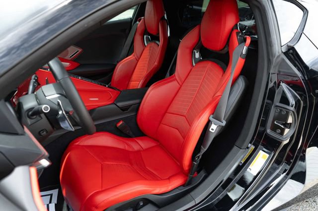 Used 2020 Chevrolet Corvette Stingray Preferred Cpe w/ 2LT Preferred Equipment Group image 17