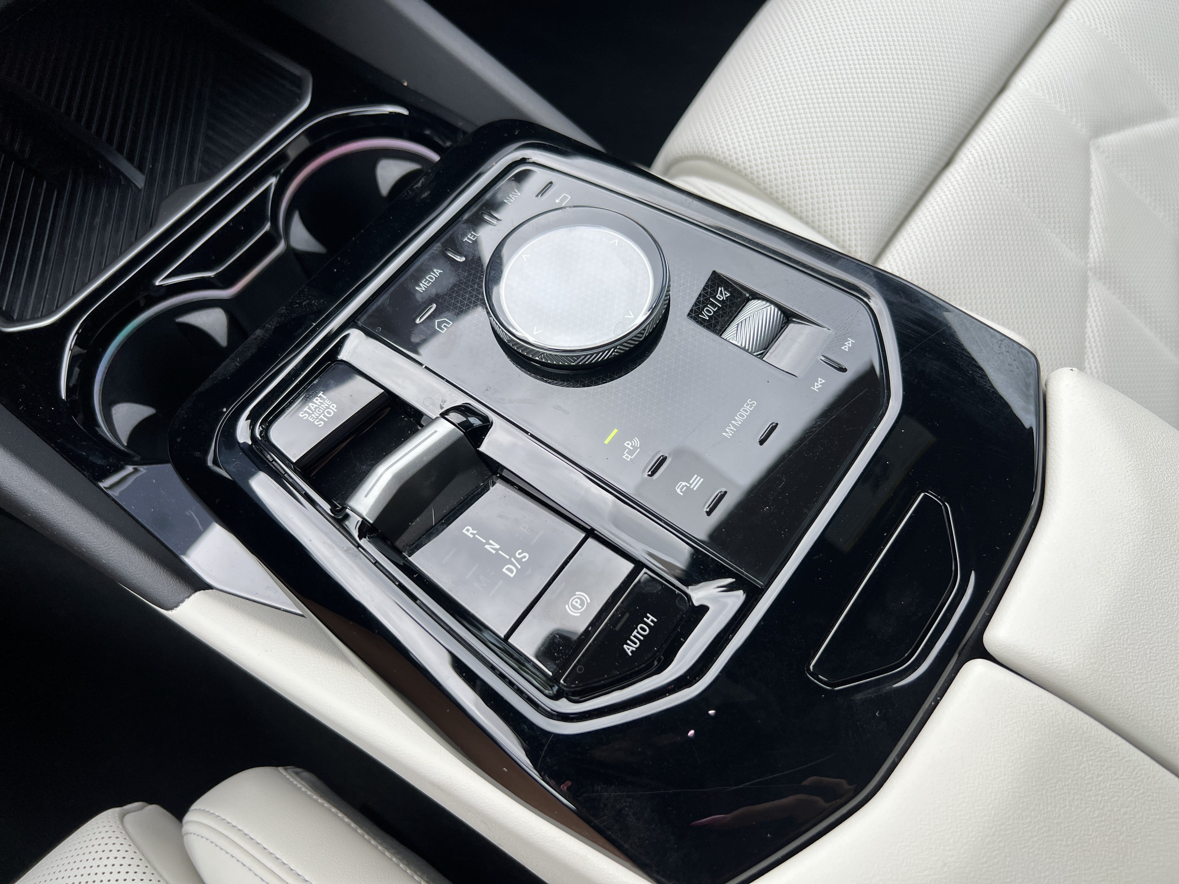 Certified 2026 BMW 540i xDrive AWD/4WD image 26