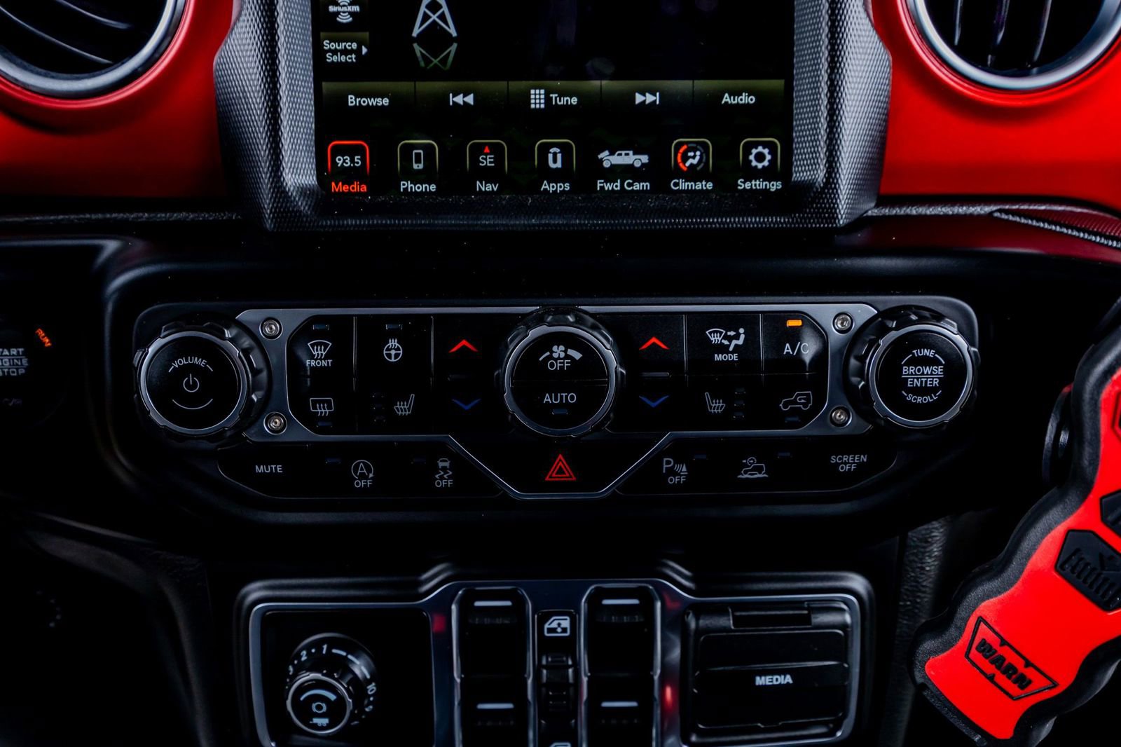 Used 2023 Jeep Gladiator Rubicon w/ LED Lighting Group image 27