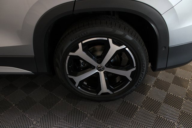 New 2026 Volkswagen Tiguan SE image 21