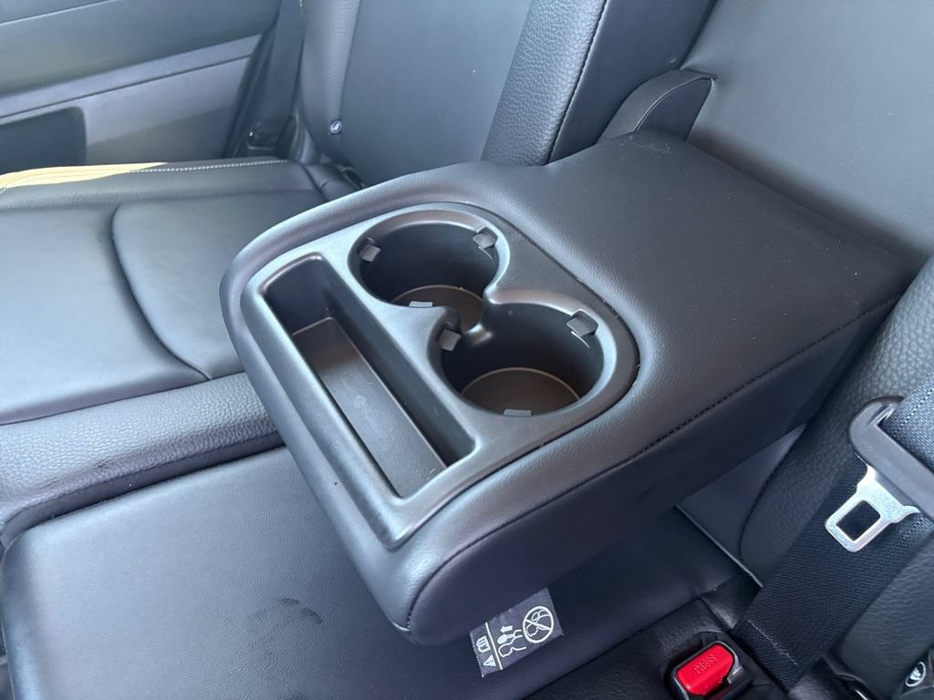 Used 2024 Nissan Pathfinder SL AWD/4WD image 11
