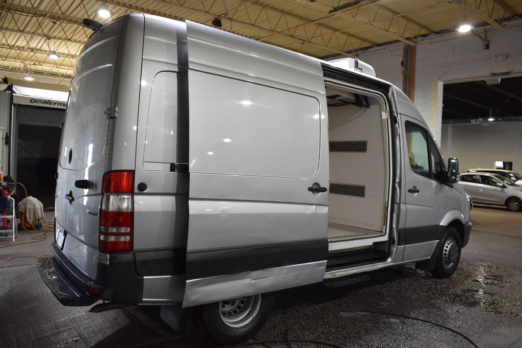 Used 2017 Mercedes-Benz Sprinter 3500 image 14