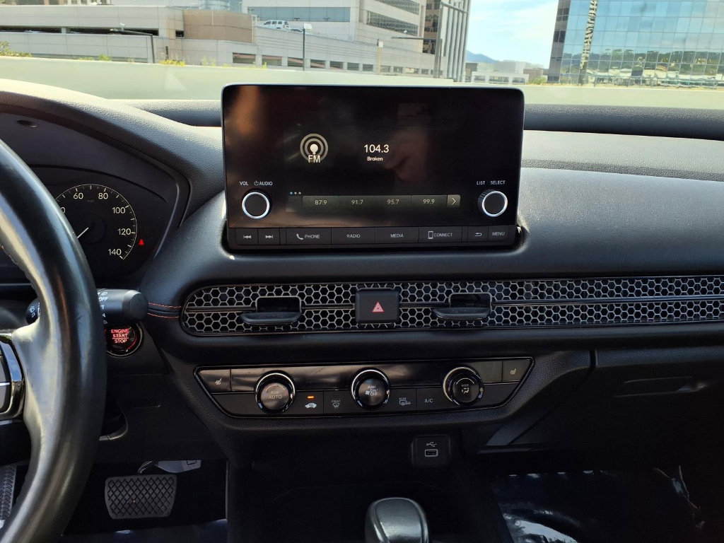 Used 2024 Honda HR-V Sport image 15