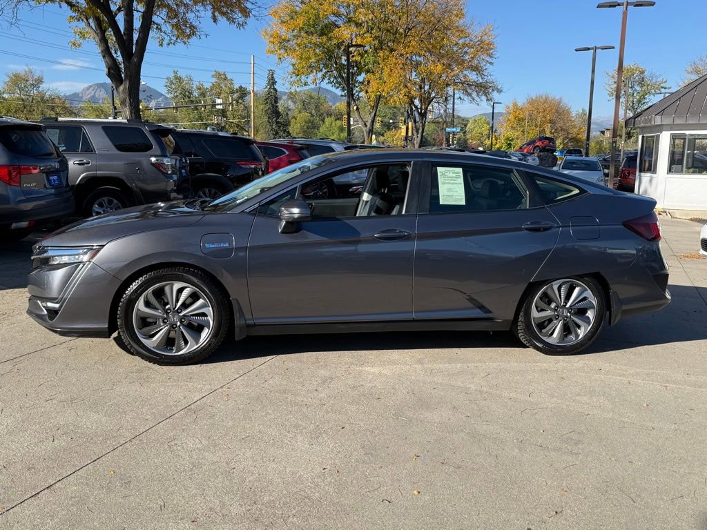 Used 2018 Honda Clarity Touring image 2