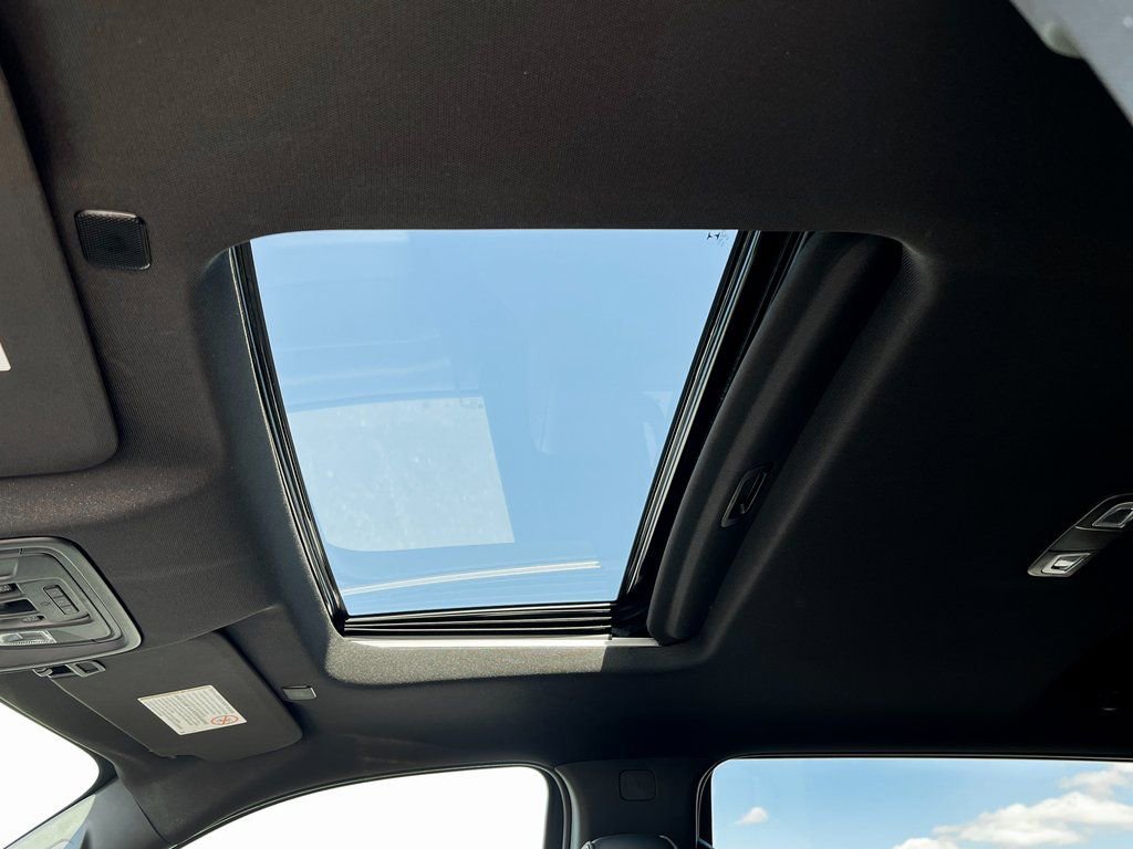 Used 2023 Chevrolet Silverado 2500 High Country image 6