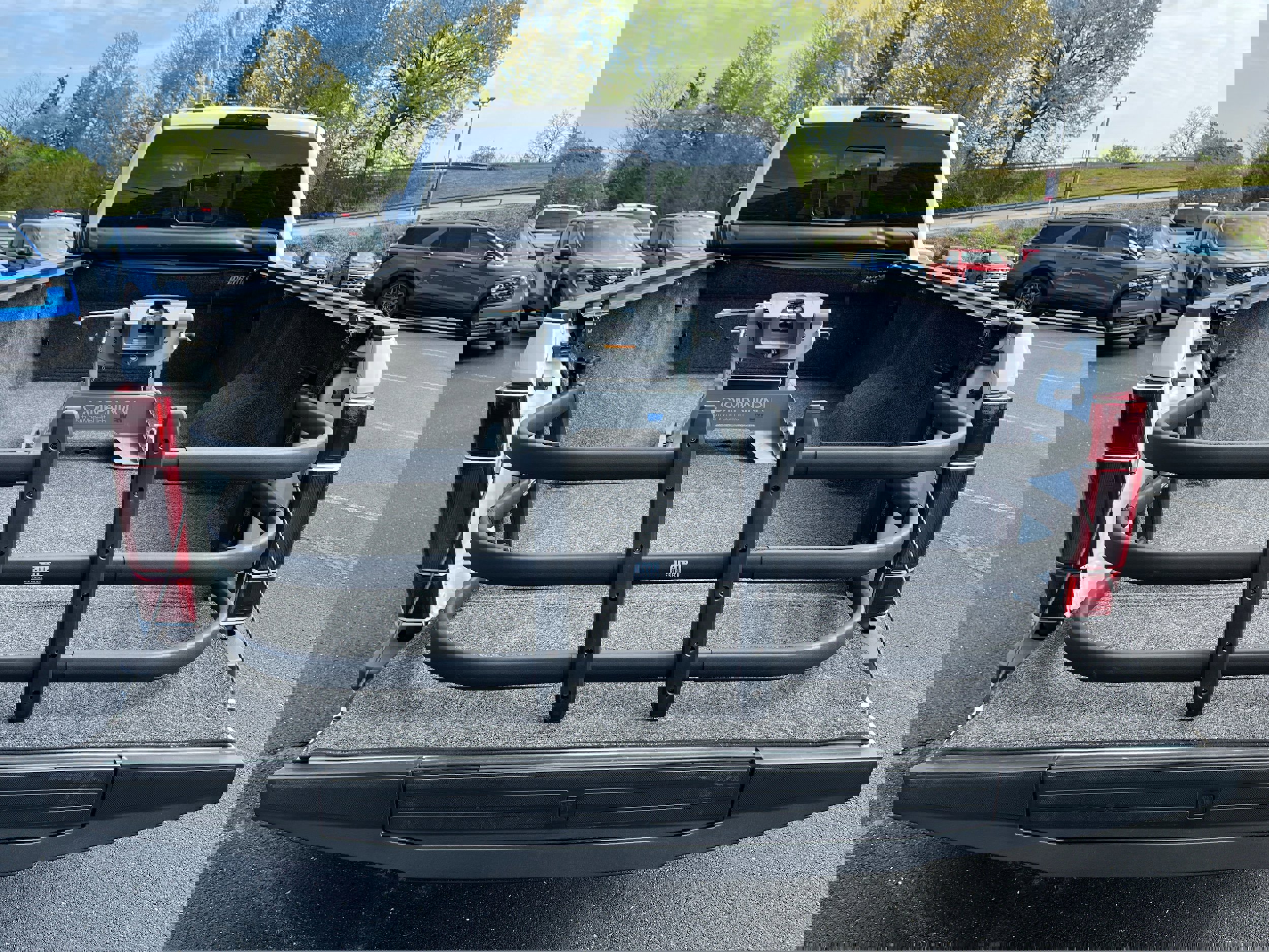 Used 2020 Ford F450 Limited w/ FX4 Off-Road Package AWD/4WD image 8