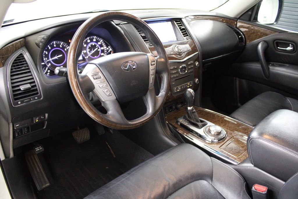 Used 2016 INFINITI QX80 4WD w/ 22" Wheel Package image 4