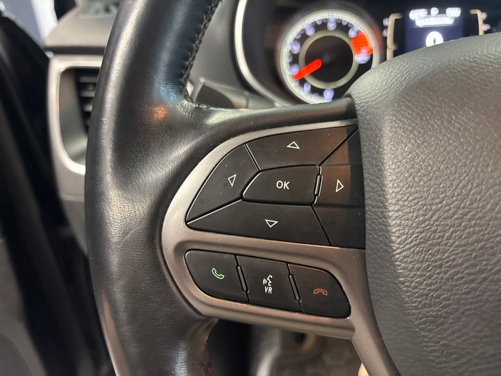 Used 2021 Jeep Cherokee Latitude Plus FWD image 15