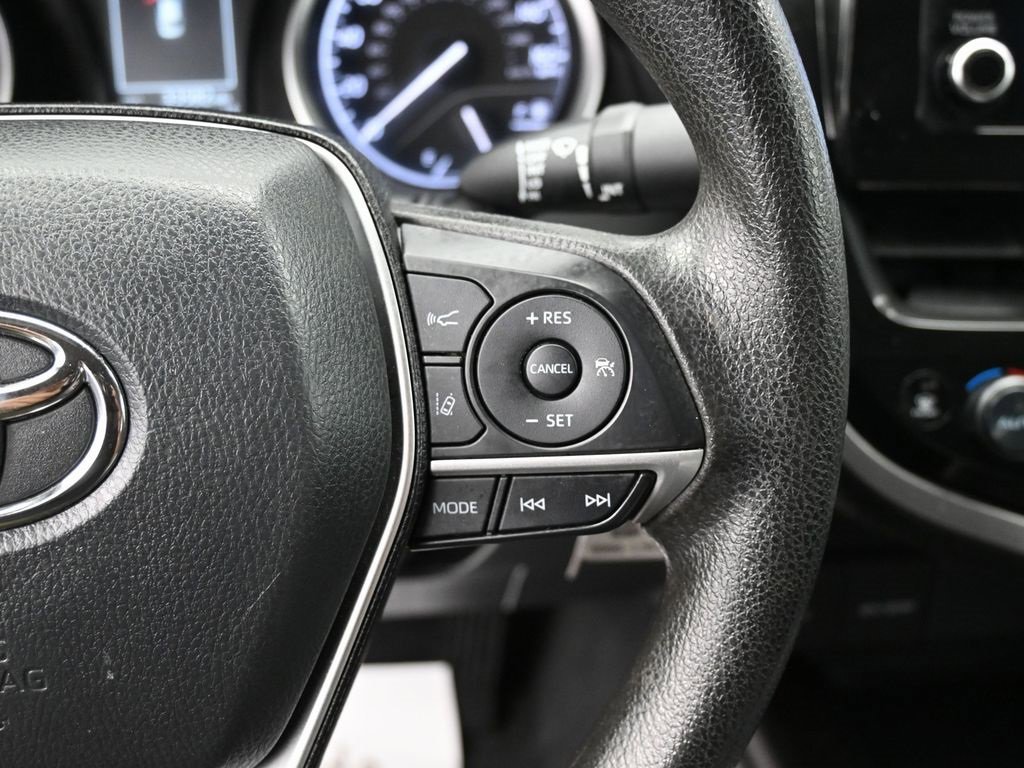 Used 2024 Toyota Camry LE image 17